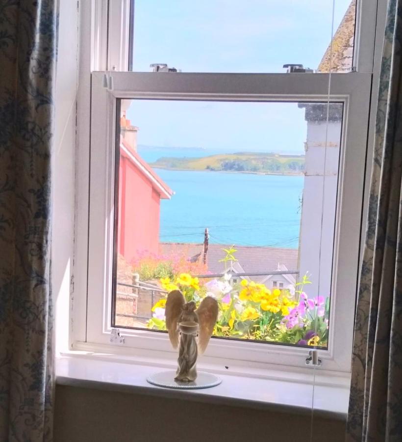 Sea View Cottage, 2 Bedrooms With Stunning Views Cobh